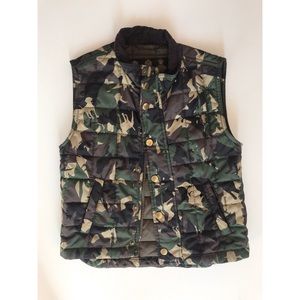 Camouflage Barbour Down Vest size 4/5